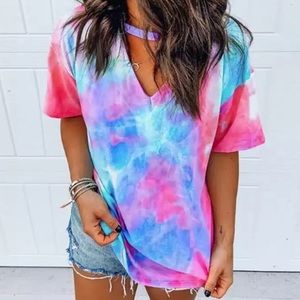 - NWOT❤️❤️❤️Tie dye cut out knit top